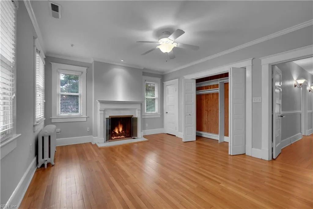 Norfolk, Virginia 23507, United States, 4 Bedrooms Bedrooms, ,3 BathroomsBathrooms,Residential,Active,209329