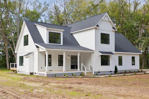 Photo of 5661 Fairfield Lane, Hayes, VA 23072 (MLS # 10631034)