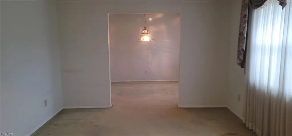 Chesapeake, Virginia 23323, United States, 3 Bedrooms Bedrooms, ,2 BathroomsBathrooms,Residential,Pending,25937