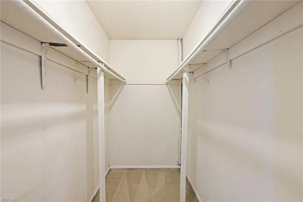 Chesapeake, Virginia 23323, United States, 3 Bedrooms Bedrooms, ,2 BathroomsBathrooms,Residential,Pending,25937