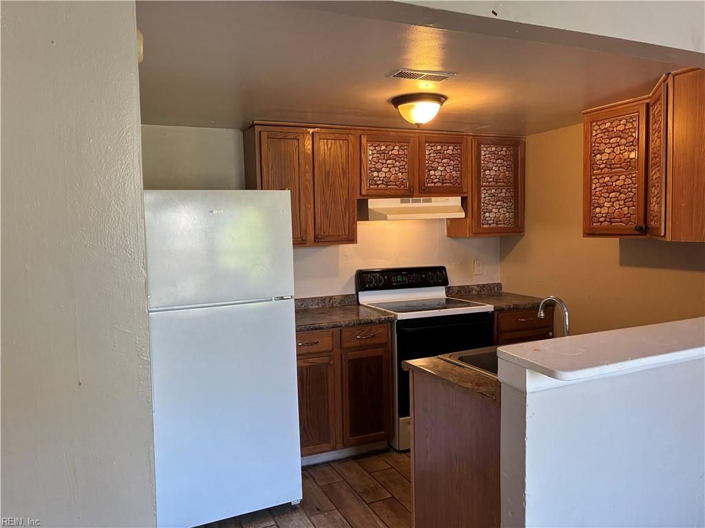 Photo of 3857 Schooner Trail, Chesapeake, VA 23321 (MLS # 10629330)