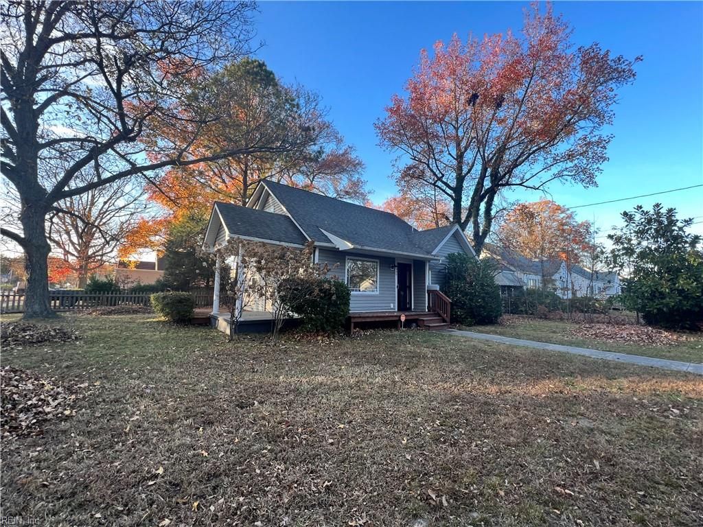 Photo of 3401 Somme Avenue, Norfolk, VA 23509 (MLS # 10611845)