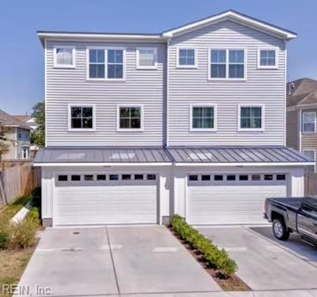 Photo of 4818 Lee Avenue, Virginia Beach, VA 23455 (MLS # 10611621)
