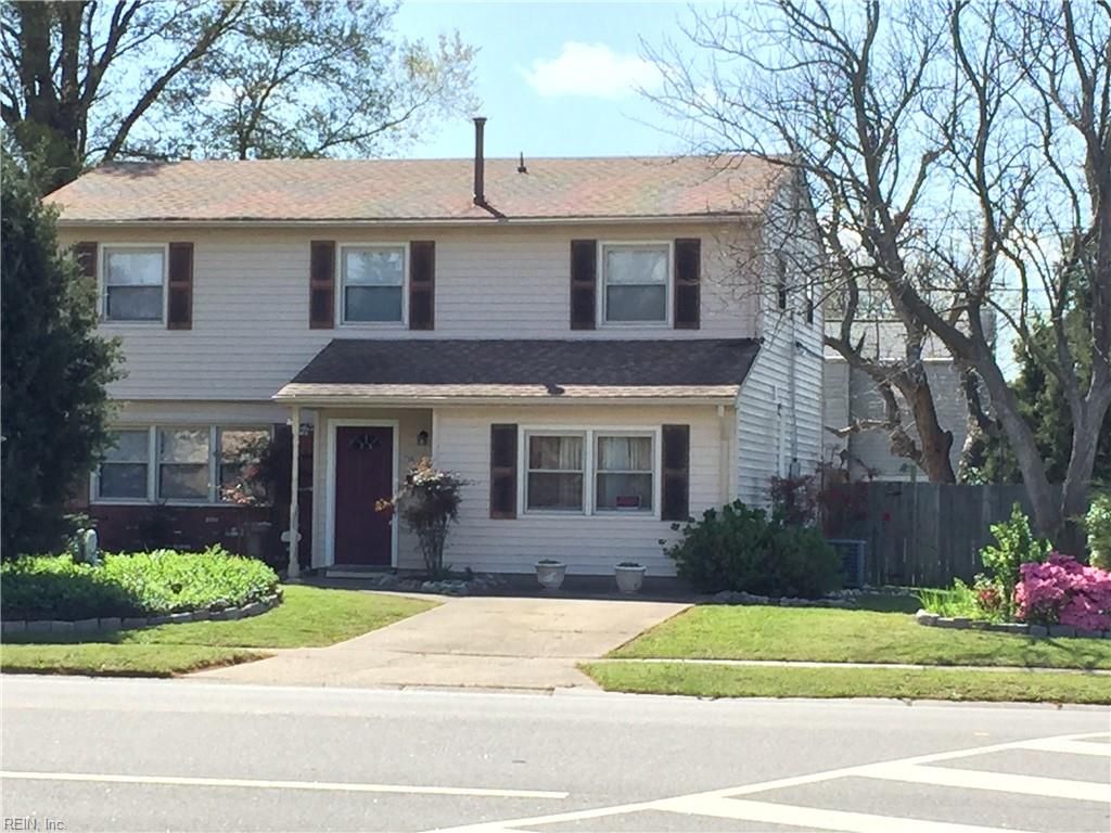 Photo of 701 S Lynnhaven Road, Virginia Beach, VA 23452 (MLS # 10602823)