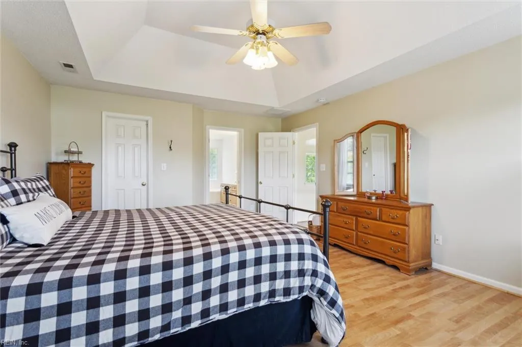 Virginia Beach, Virginia 23453, United States, 5 Bedrooms Bedrooms, ,3 BathroomsBathrooms,Residential,Active,130730