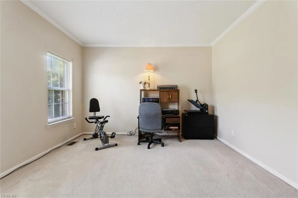 Virginia Beach, Virginia 23453, United States, 5 Bedrooms Bedrooms, ,3 BathroomsBathrooms,Residential,Active,130730