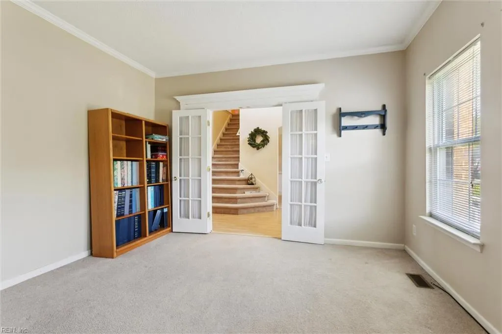 Virginia Beach, Virginia 23453, United States, 5 Bedrooms Bedrooms, ,3 BathroomsBathrooms,Residential,Active,130730