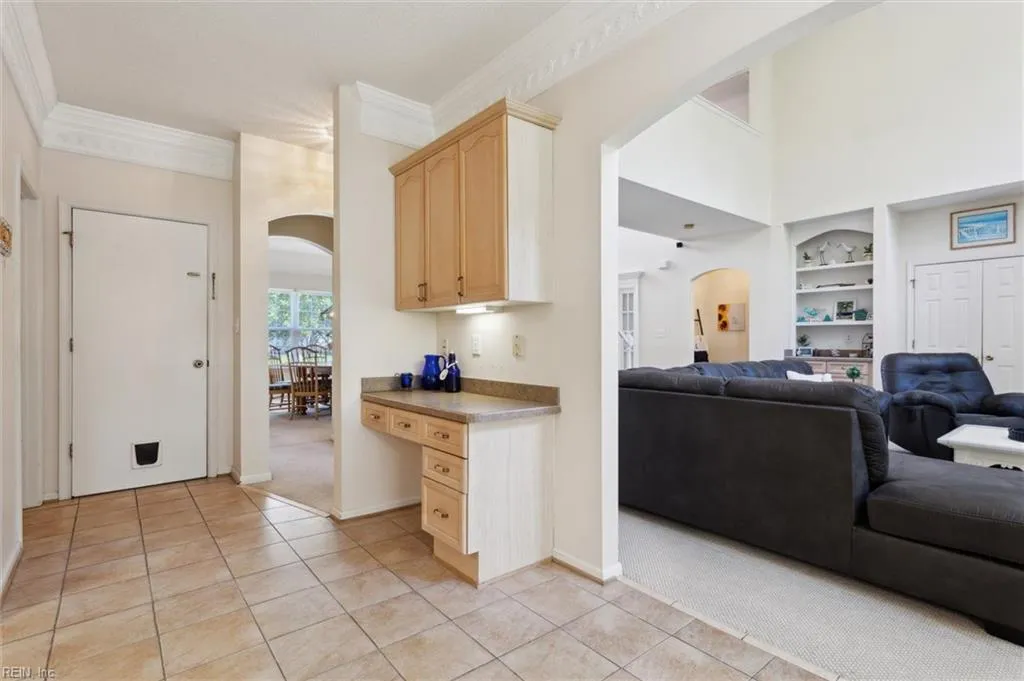 Virginia Beach, Virginia 23453, United States, 5 Bedrooms Bedrooms, ,3 BathroomsBathrooms,Residential,Active,130730