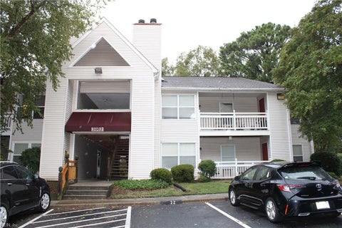 Photo of 3962 Appaloosa Lane #201, Newport News, VA 23602 (MLS # 10654834)