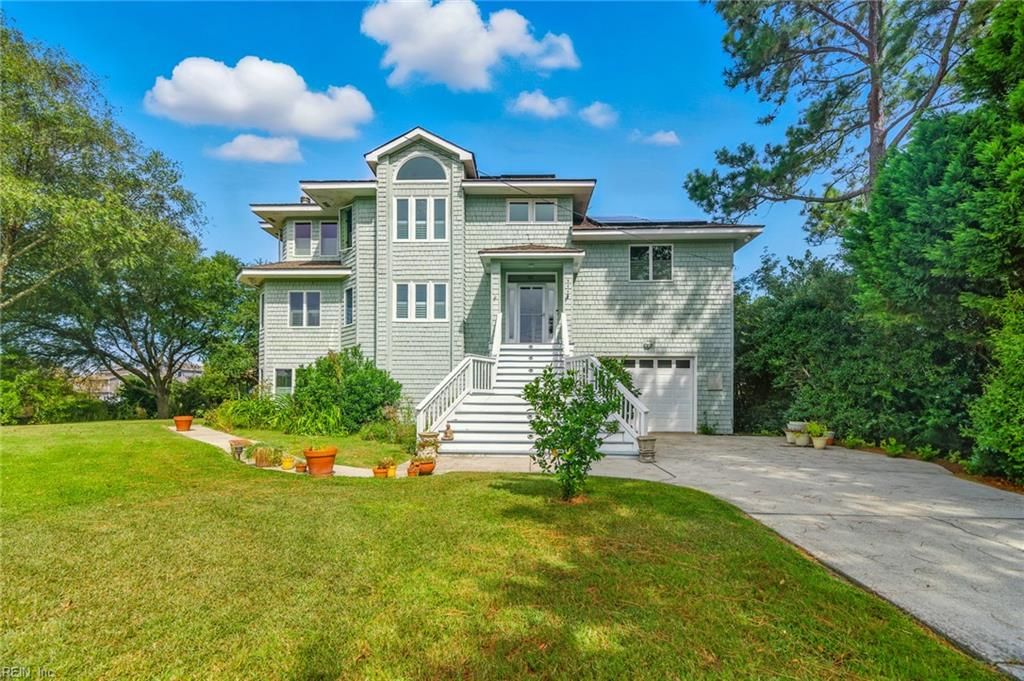 Photo of 304 Ruddy Crescent, Virginia Beach, VA 23456 (MLS # 10598982)