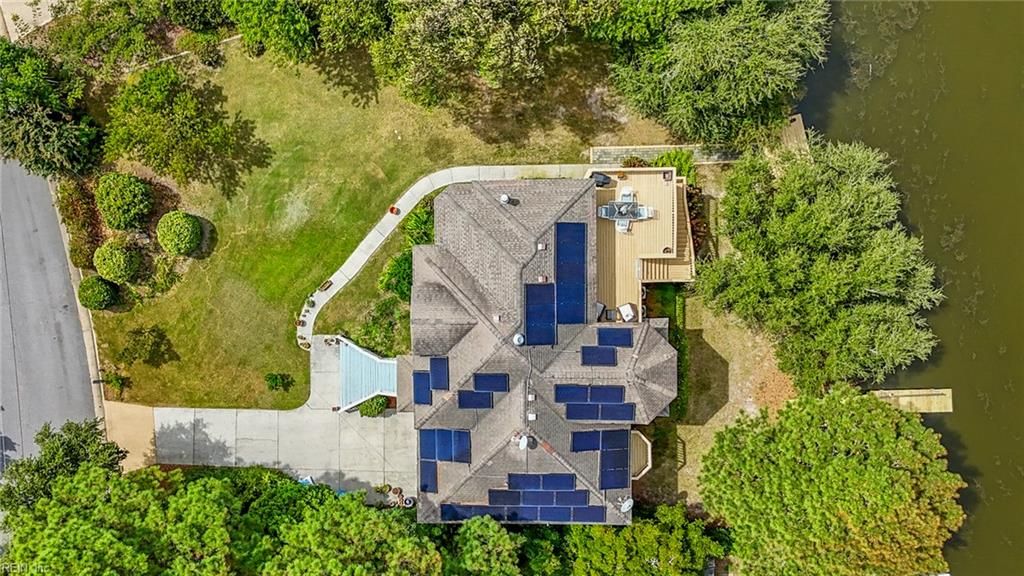 Photo of 304 Ruddy Crescent, Virginia Beach, VA 23456 (MLS # 10598982)