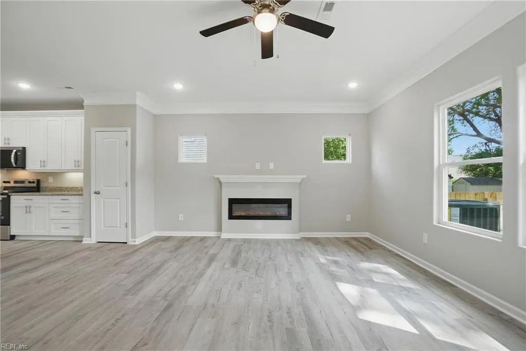 Norfolk, Virginia 23513, United States, 4 Bedrooms Bedrooms, ,3 BathroomsBathrooms,Residential,Active,116527