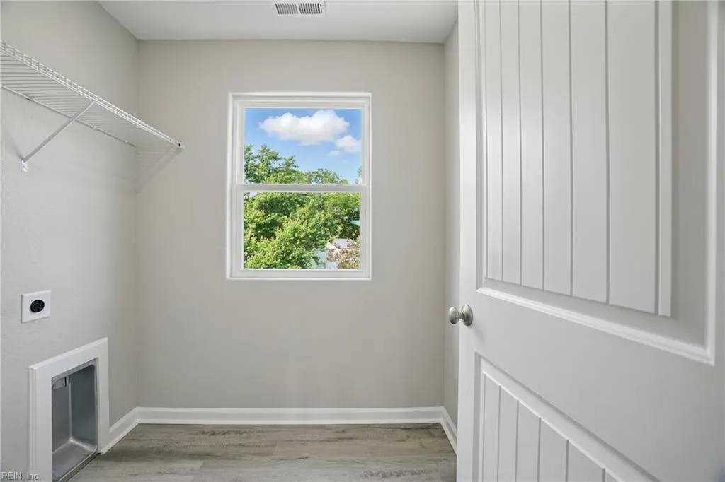 Norfolk, Virginia 23513, United States, 4 Bedrooms Bedrooms, ,3 BathroomsBathrooms,Residential,Active,116527