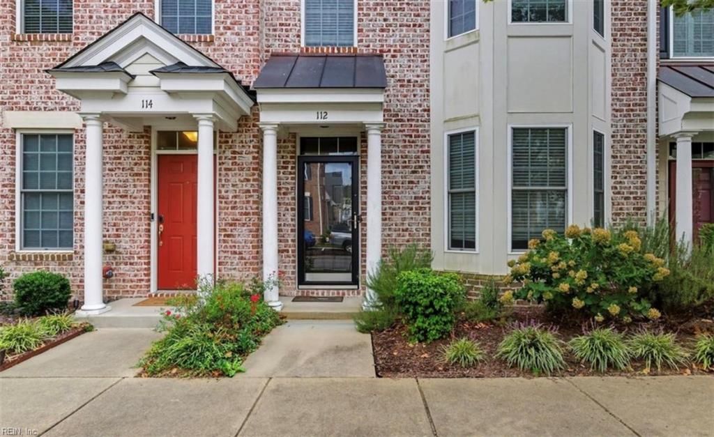 Photo of 112 Peyton Randolph Drive, Yorktown, VA 23692 (MLS # 10604810)