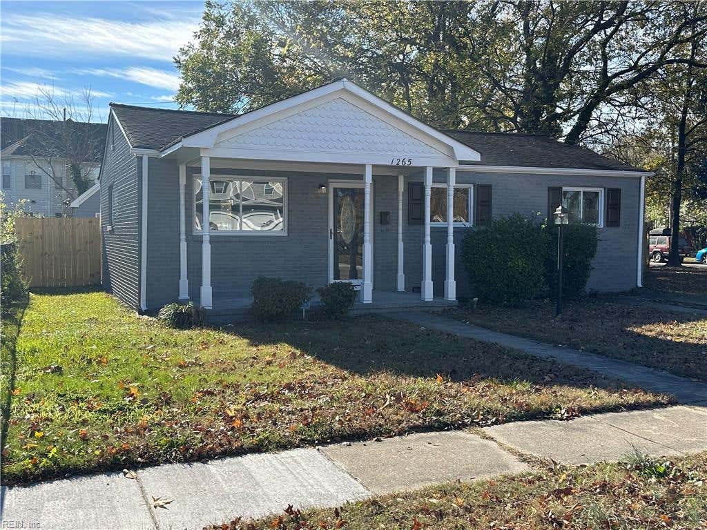 Photo of 1265 W 40th Street, Norfolk, VA 23508 (MLS # 10644758)
