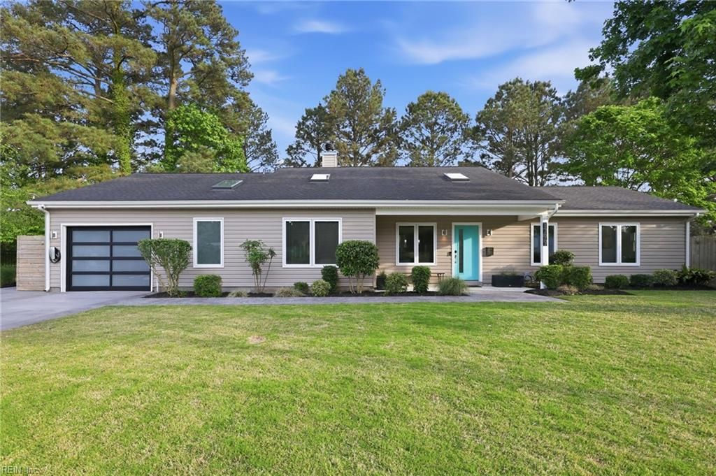 Photo of 1799 Mable Lane, Virginia Beach, VA 23451 (MLS # 10633783)