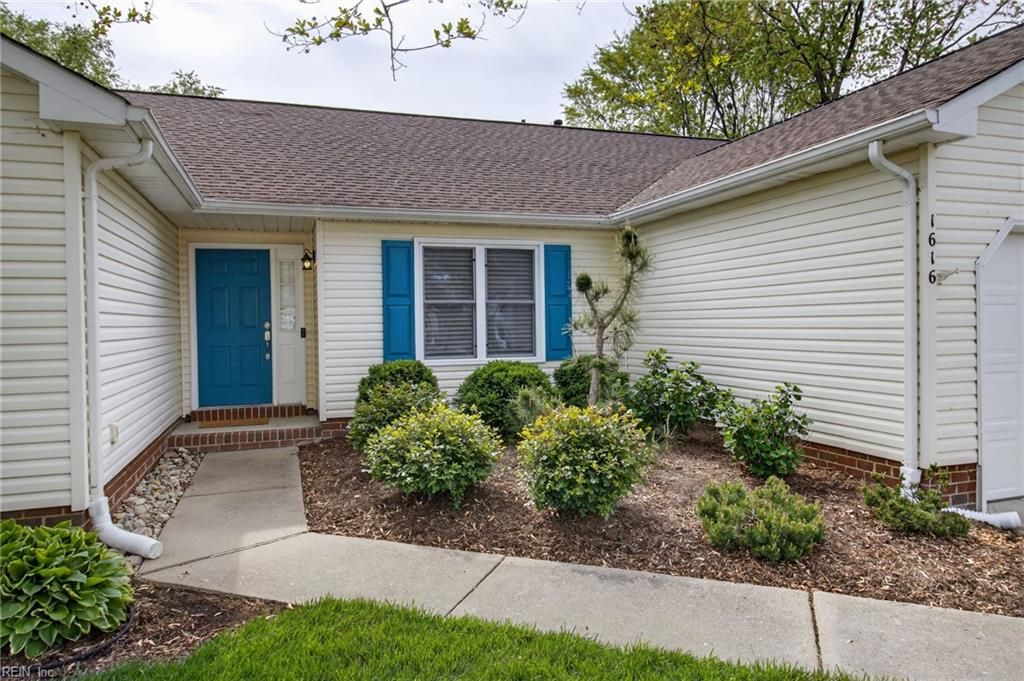 Photo of 1616 Wasserman Court, Virginia Beach, VA 23454 (MLS # 10628854)