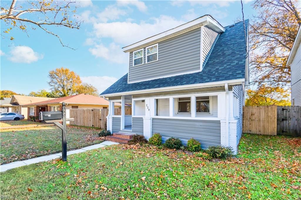 Photo of 229 Woodview Avenue, Norfolk, VA 23505 (MLS # 10621277)