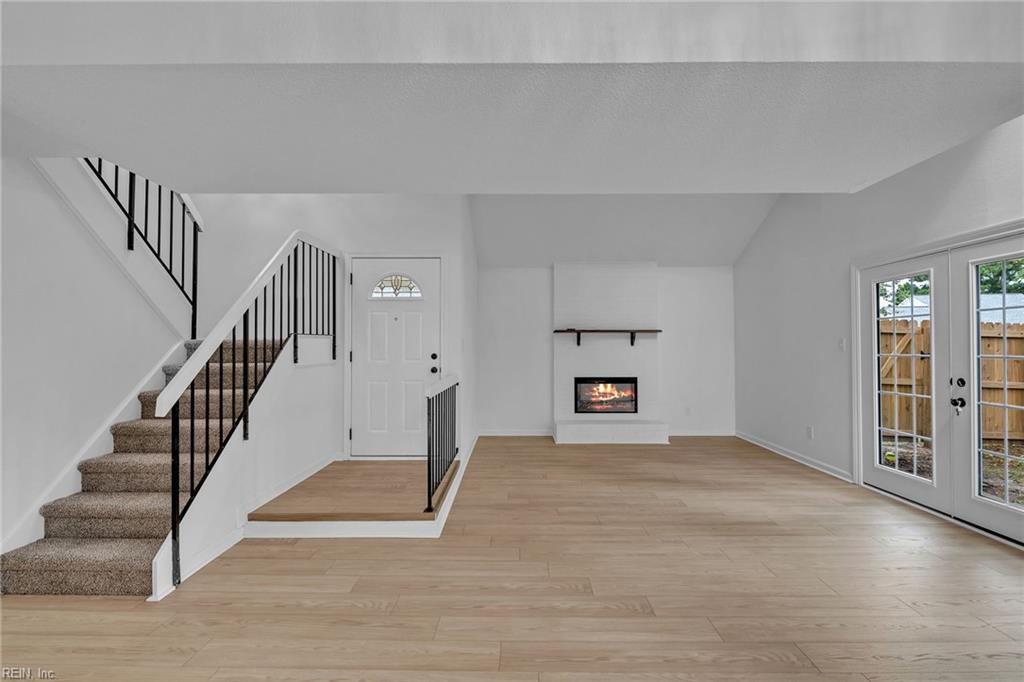 3403 Dandelion CRES