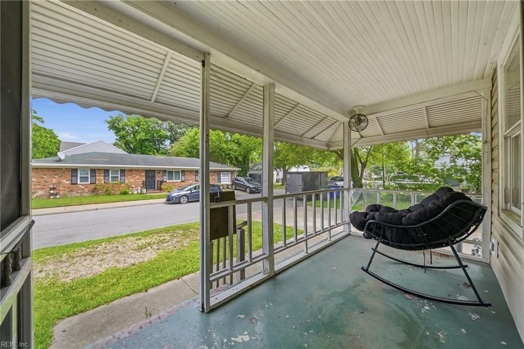 Photo of 6113 Pamlico Circle, Norfolk, VA 23513 (MLS # 10636463)