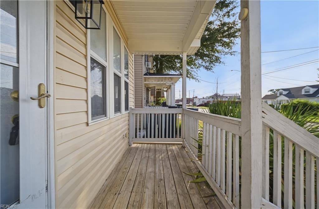 Photo of 1226 Lindsay Avenue, Portsmouth, VA 23704 (MLS # 10655353)