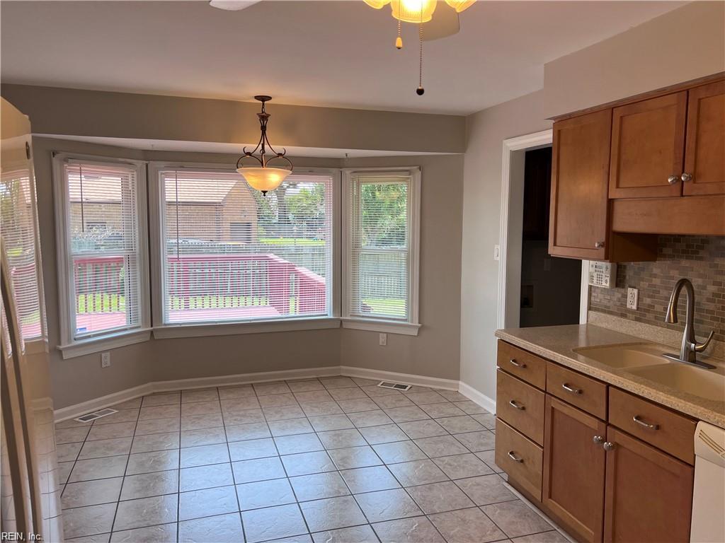 1193 Red Mill BLVD
