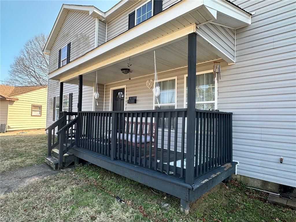 Photo of 2261 Corbett Avenue, Norfolk, VA 23518 (MLS # 10623050)