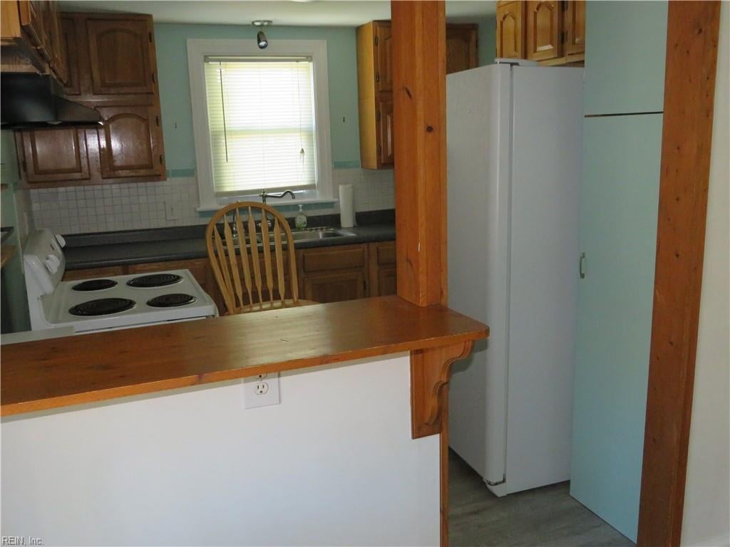 Photo of 7732 Castleton Place #2, Norfolk, VA 23504 (MLS # 10654908)