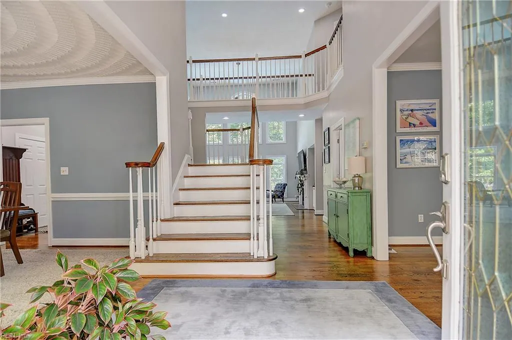 Virginia Beach, Virginia 23454, United States, 5 Bedrooms Bedrooms, ,5 BathroomsBathrooms,Residential,Active,147961