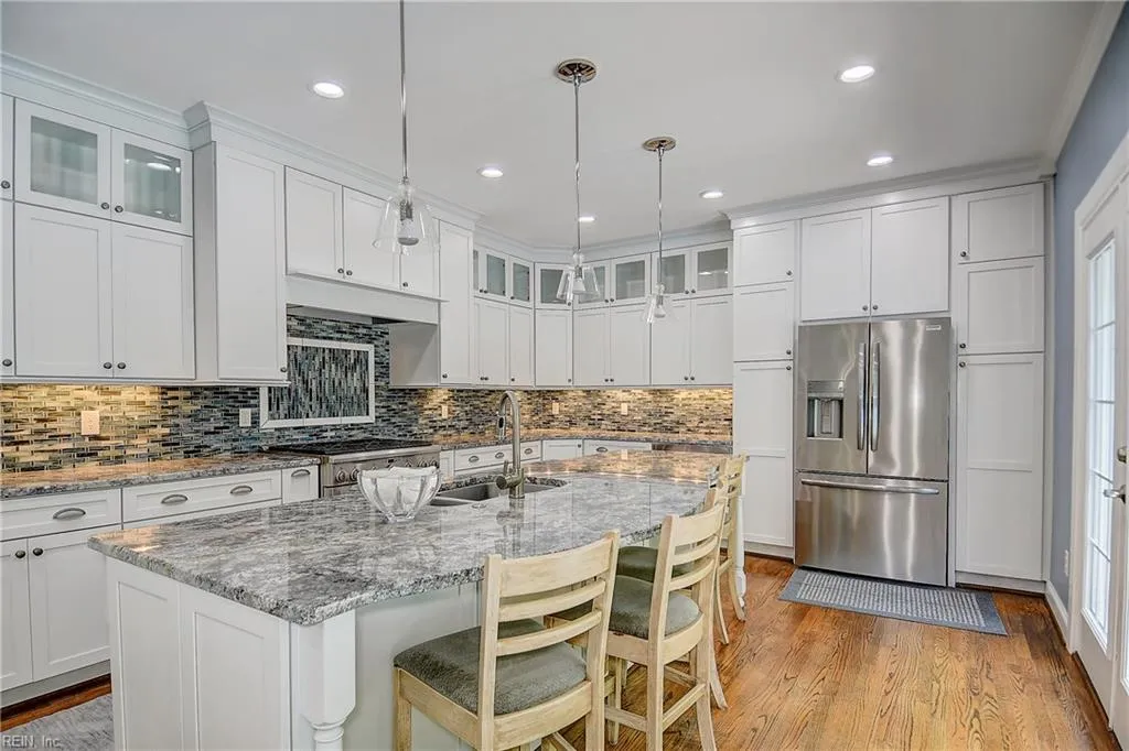 Virginia Beach, Virginia 23454, United States, 5 Bedrooms Bedrooms, ,5 BathroomsBathrooms,Residential,Active,147961