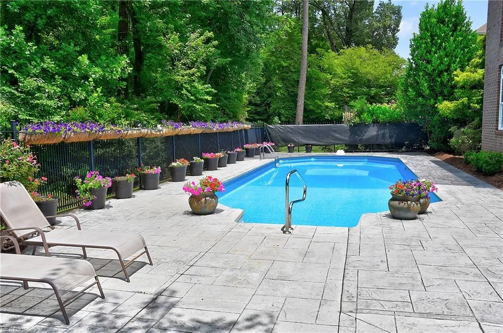 Virginia Beach, Virginia 23454, United States, 5 Bedrooms Bedrooms, ,5 BathroomsBathrooms,Residential,Active,147961