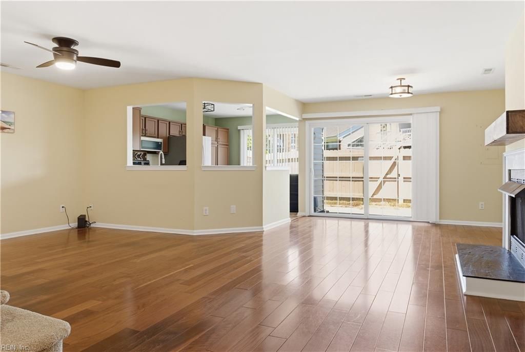 Photo of 5016 Heathglen Circle, Virginia Beach, VA 23456 (MLS # 10636203)