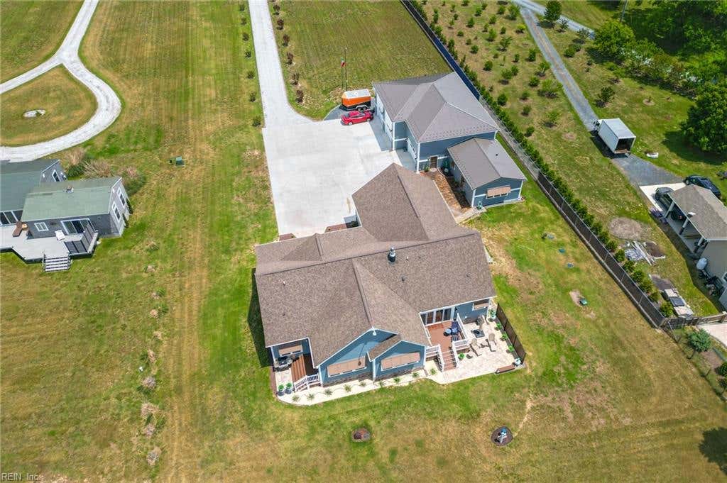 Photo of 7296 Chesapeake Drive, Jamesville, VA 23398 (MLS # 10650734)