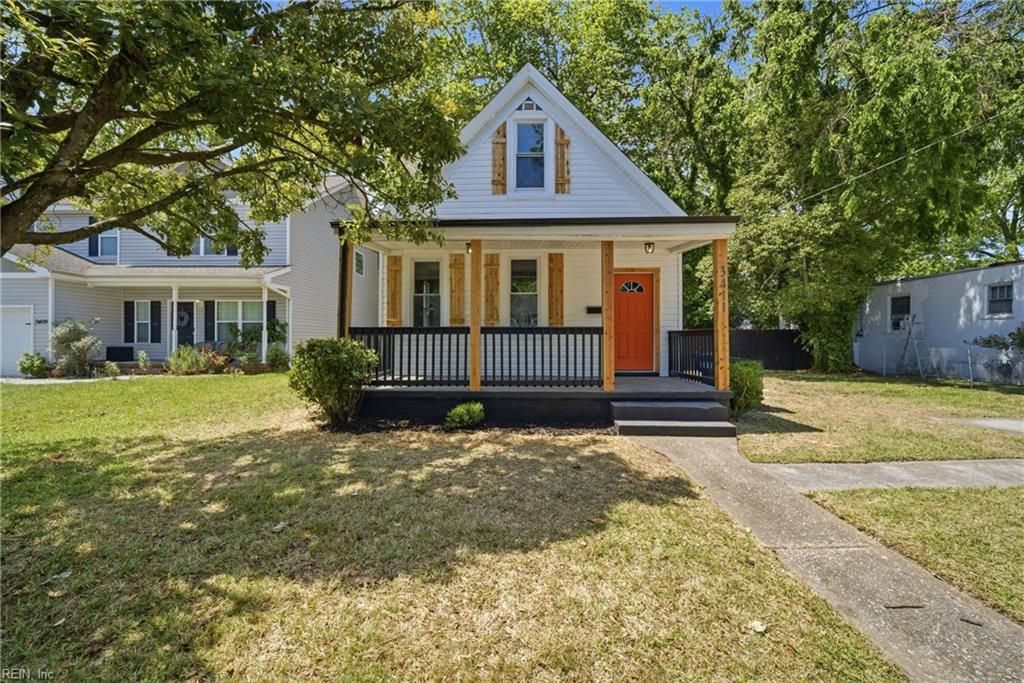 Photo of 3411 Lens Avenue, Norfolk, VA 23509 (MLS # 10633570)