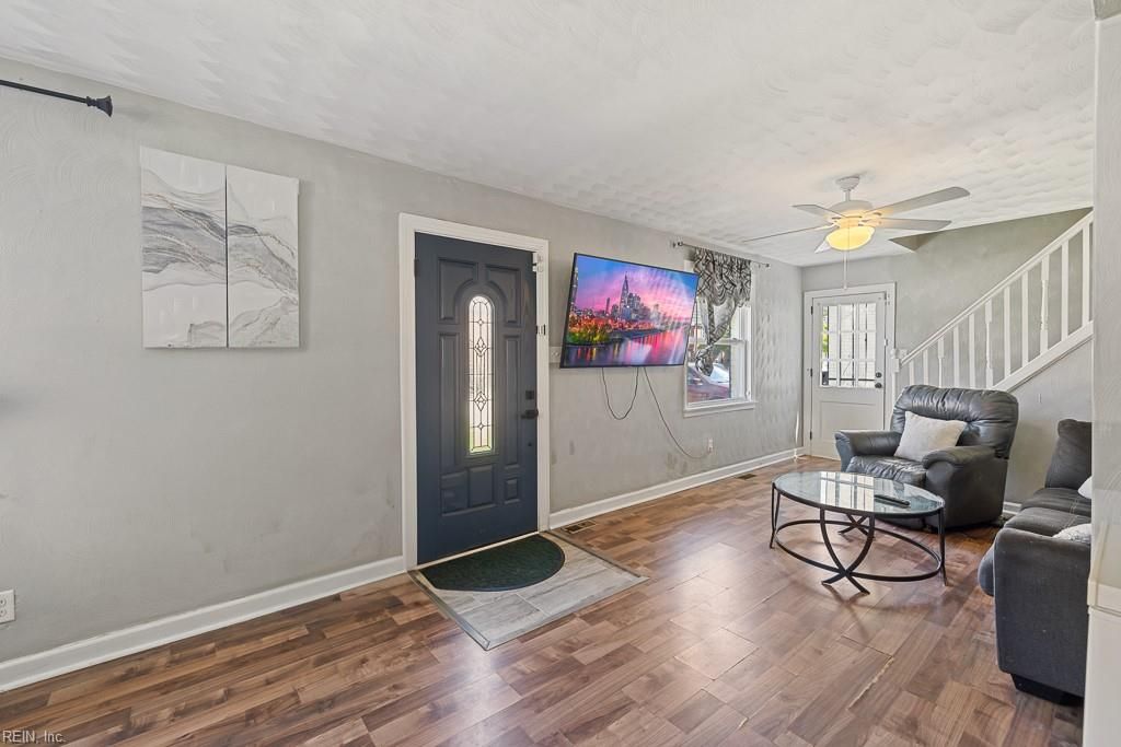 Photo of 127 Clyde Street, Hampton, VA 23669 (MLS # 10628964)