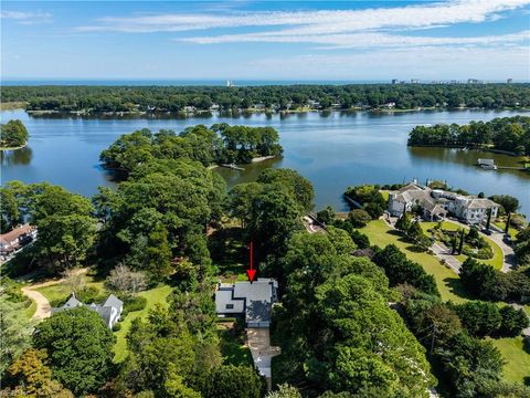 1422 N Woodhouse Road #1/2 Virginia Beach VA 23454