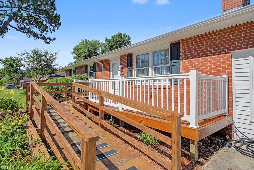 Photo of 106 Crandol Drive, Yorktown, VA 23693 (MLS # 10641439)
