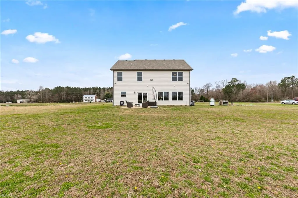 Suffolk, Virginia 23434, United States, 4 Bedrooms Bedrooms, ,3 BathroomsBathrooms,Residential,Active,92155