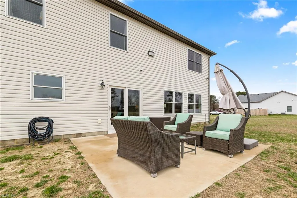 Suffolk, Virginia 23434, United States, 4 Bedrooms Bedrooms, ,3 BathroomsBathrooms,Residential,Active,92155