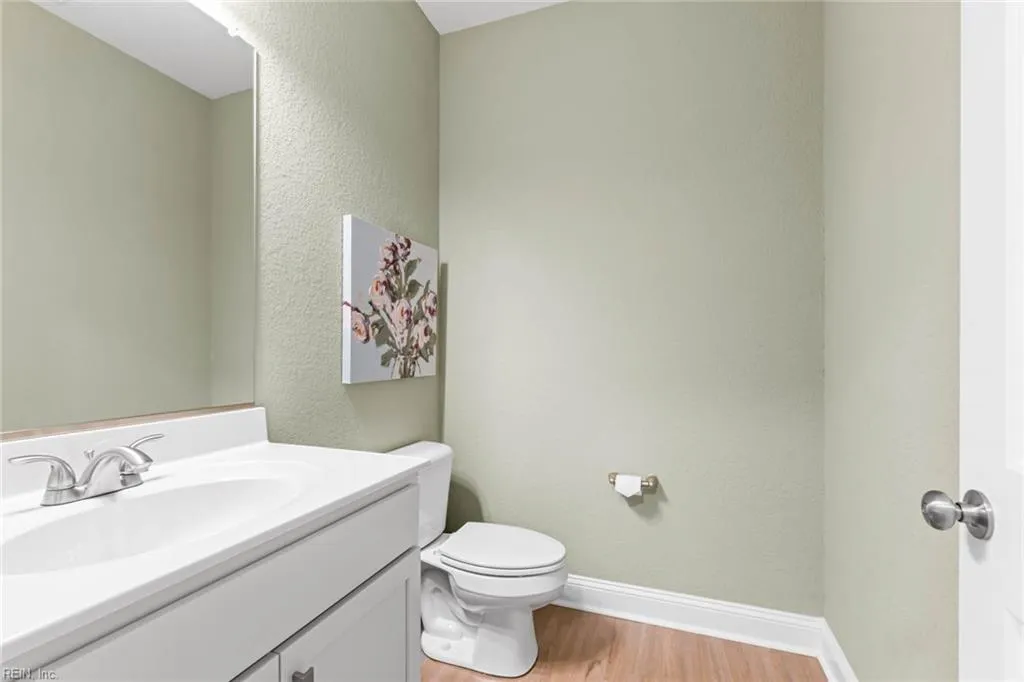 Suffolk, Virginia 23434, United States, 4 Bedrooms Bedrooms, ,3 BathroomsBathrooms,Residential,Active,92155