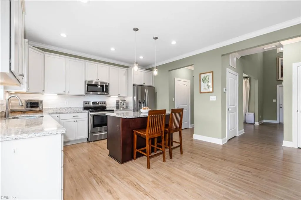 Suffolk, Virginia 23434, United States, 4 Bedrooms Bedrooms, ,3 BathroomsBathrooms,Residential,Active,92155