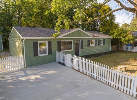 Photo of 4720 Whistler Lane, Virginia Beach, VA 23455 (MLS # 10638249)