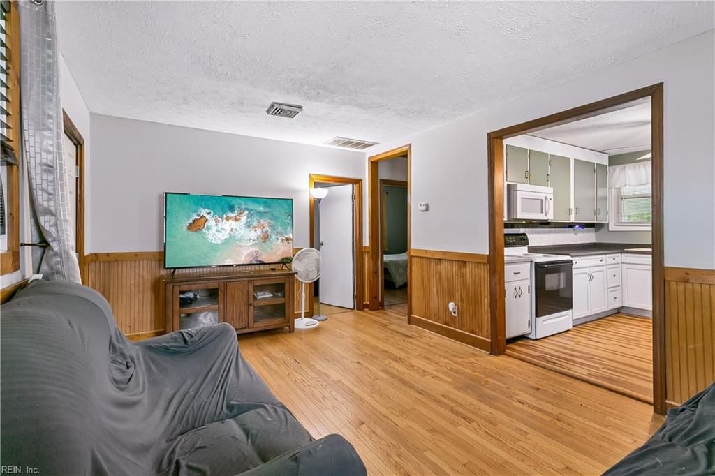 Photo of 5444 Old Concord Lane, Gloucester, VA 23061 (MLS # 10634901)