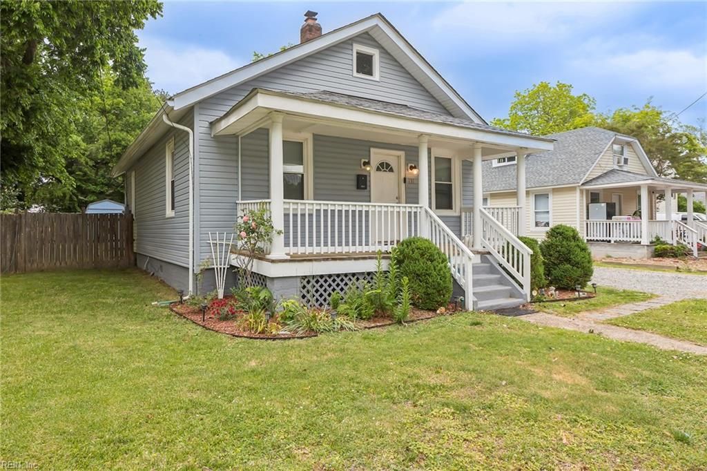 Photo of 131 South Avenue, Newport News, VA 23601 (MLS # 10635216)