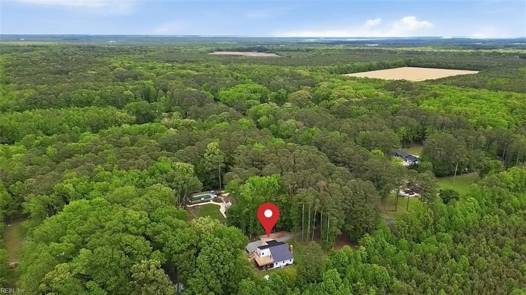 Photo of 660 Margaret Drive, Chesapeake, VA 23322 (MLS # 10632675)