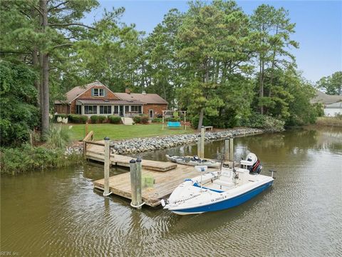 Photo of 8 Harbour View Drive, Poquoson, VA 23662 (MLS # 10605124)