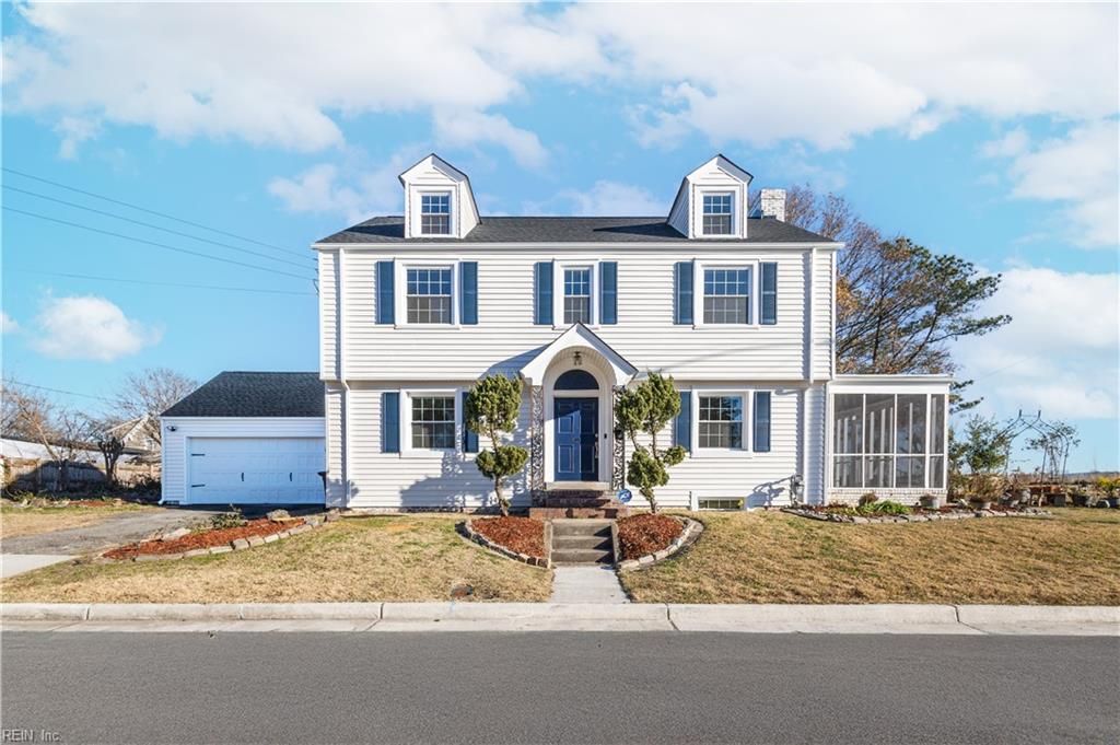 Photo of 2800 Chesterfield Boulevard, Norfolk, VA 23504 (MLS # 10613733)