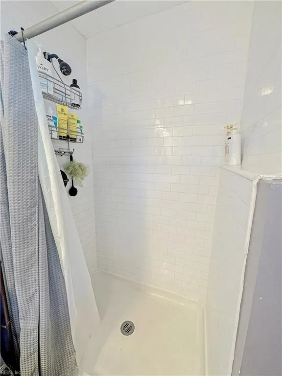 Newport News, Virginia 23607, United States, 3 Bedrooms Bedrooms, ,3 BathroomsBathrooms,Residential,Pending,145833