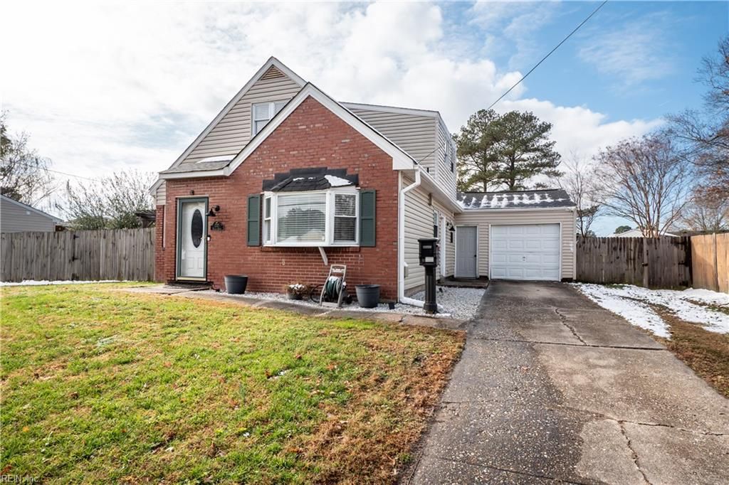 Photo of 237 Dillon Drive, Virginia Beach, VA 23452 (MLS # 10612882)