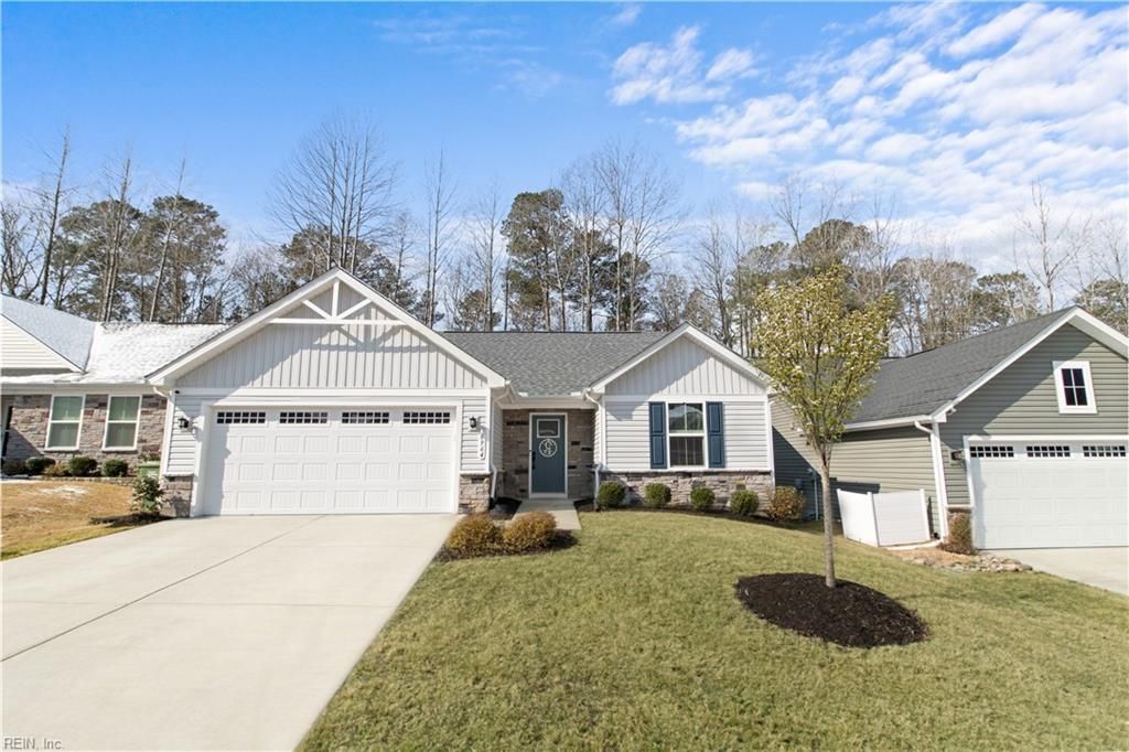 Photo of 6964 Motley Landing Drive, Gloucester, VA 23061 (MLS # 10625422)